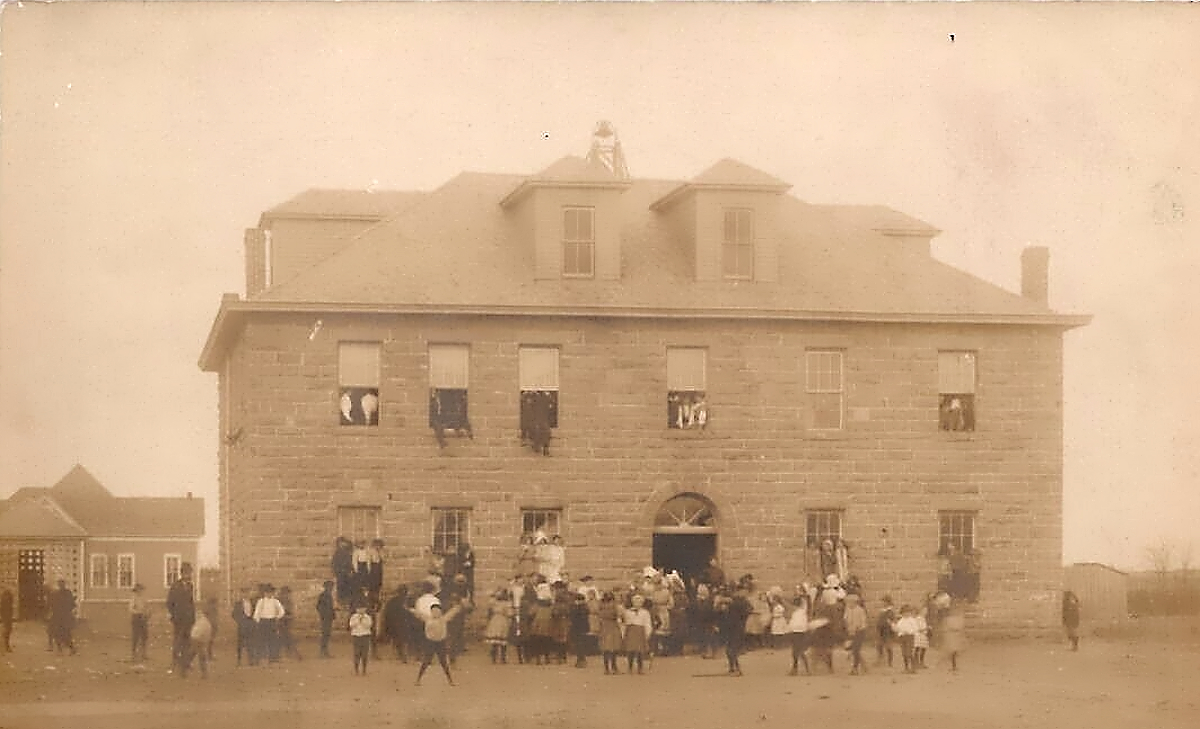 Bangs Texas School in 1909