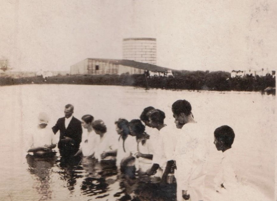 Baptismal in Playa Lake in Terry County Texas in 1918