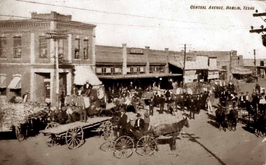 Central Avenue in Hamlin in 1909