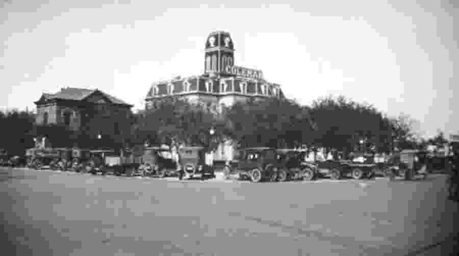 Coleman Courthouse in 1910s