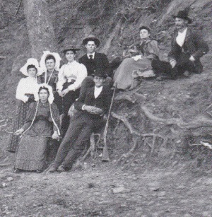 Smithville Residents Relax on the Colorado River in 1900