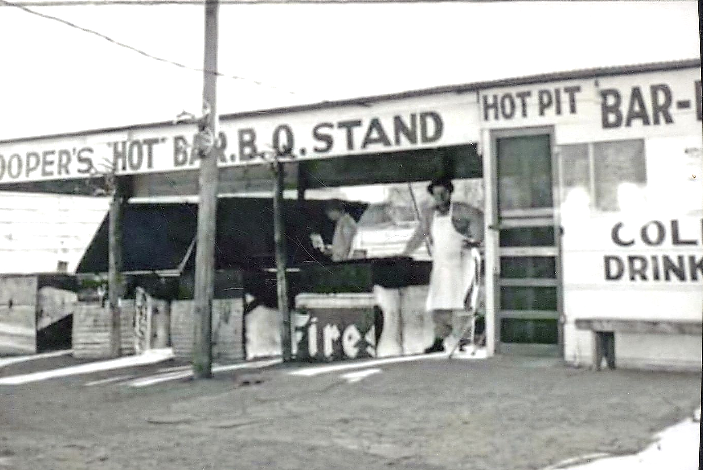 Cooper's Hot BBQ Stand in 1940s