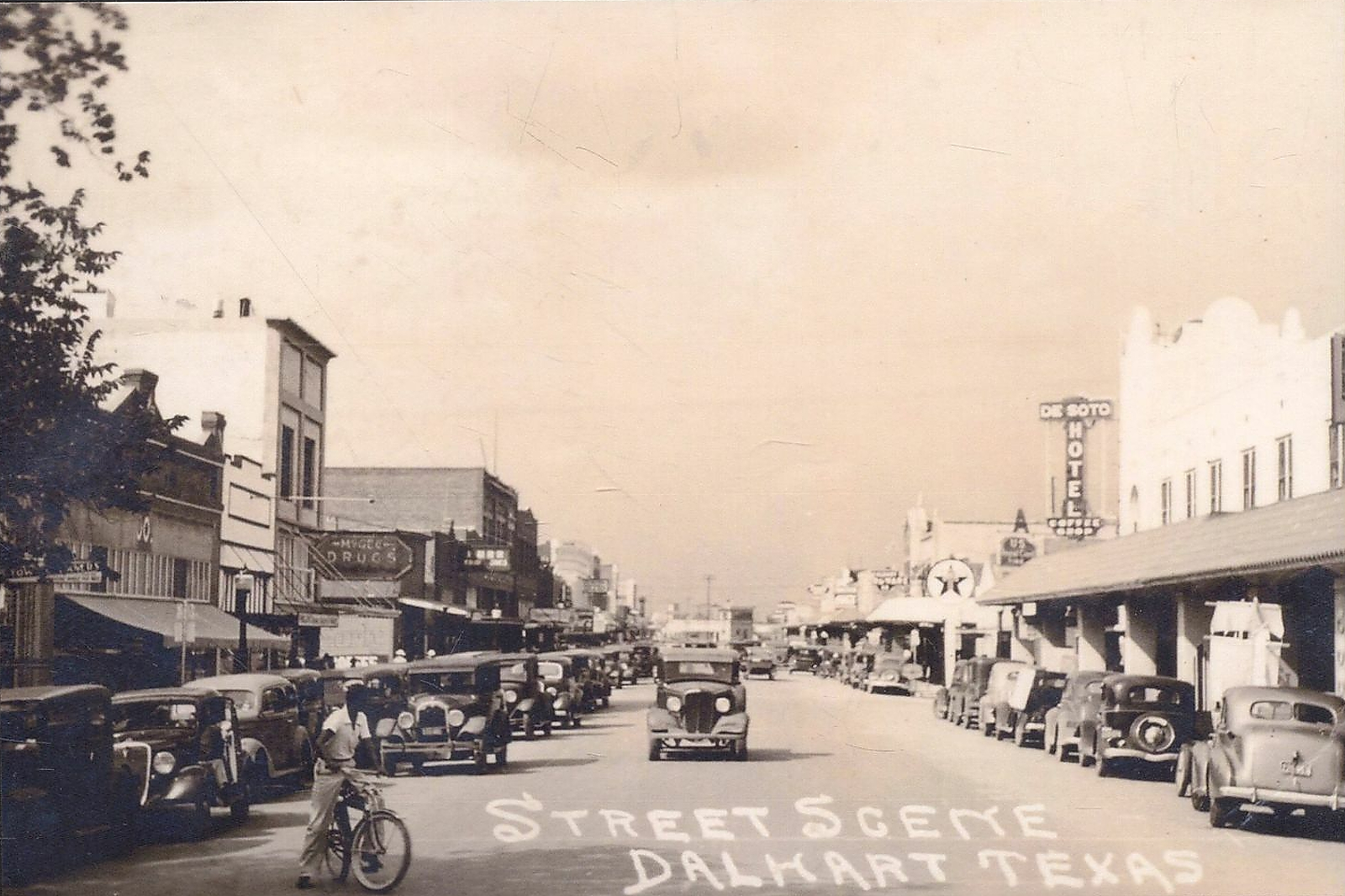 Downtown Dalhart in 1930s