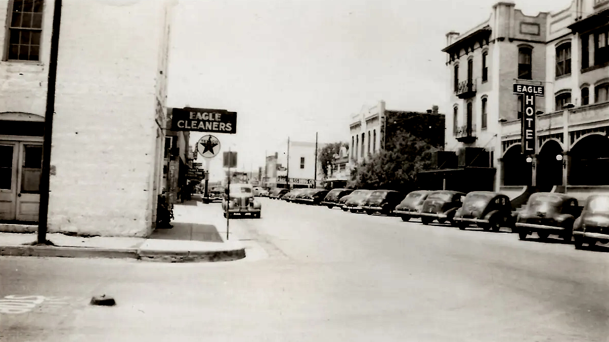 Eagle Pass Street Scene 1940s