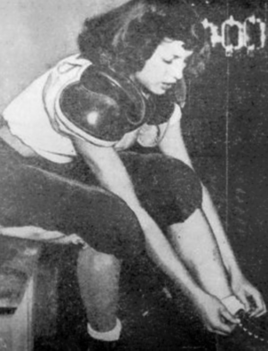 First Girl to Play High School Football