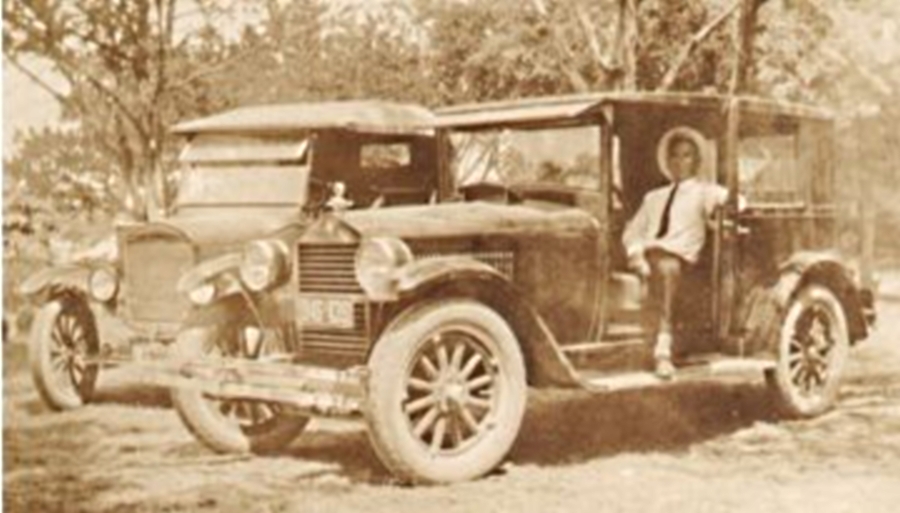 G.P. Guggolz with 2 Cars in Glen Rose