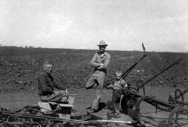 Hale County Farm Scene 1940s