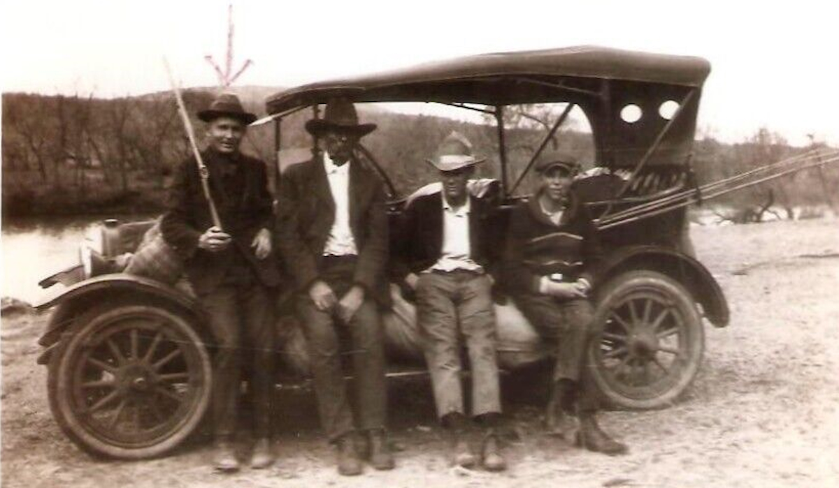 Hunt & Fish Trip Near Dumas in 1915