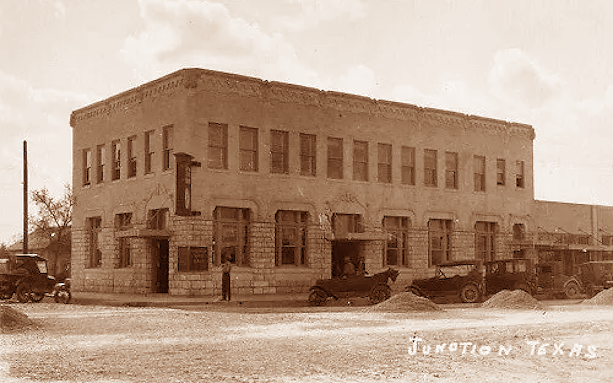 Junction Texas Bank in 1920s