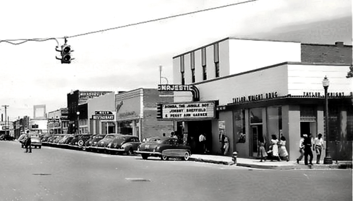 Majestic Theater in Lamesa Texas in 1949