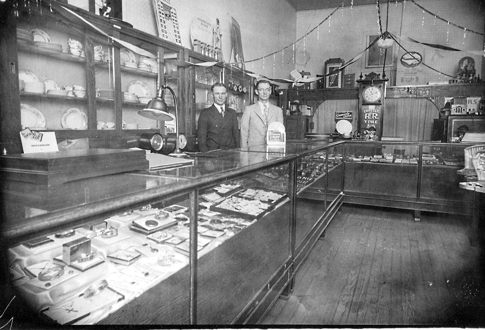 Oran Dean's Jewelry Store in Anson Texas