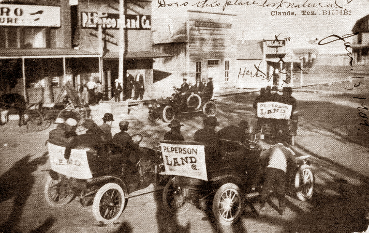 PLPerson Land Motorcade Claude Texas 1909 