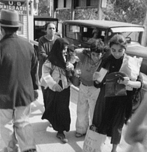 Shoppers return to El Paso from Juarez