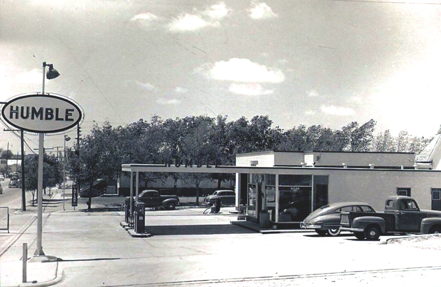 Humble Gas Station Snyder 1940s