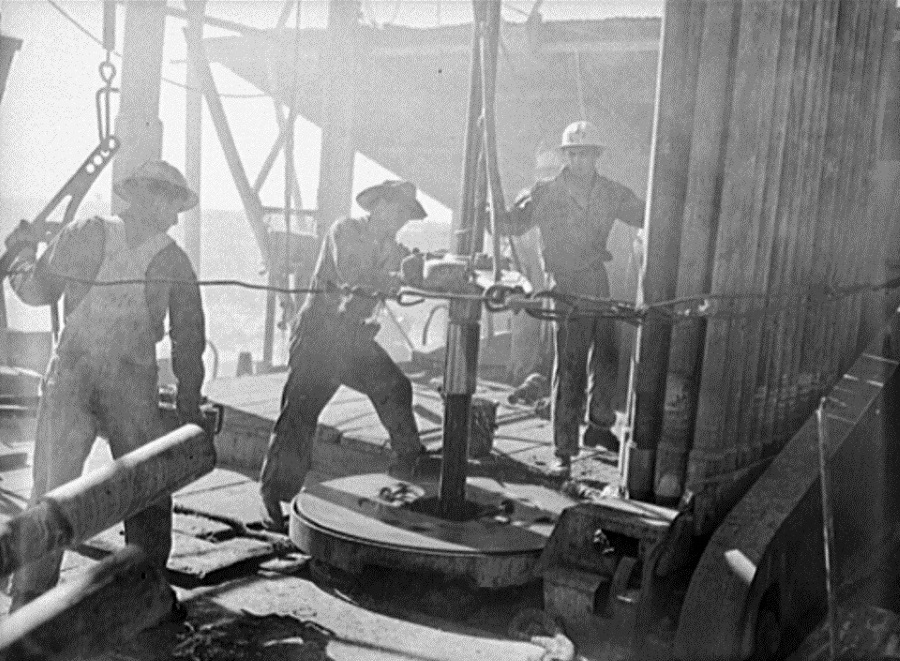 Sandstorm in Andrews County Oilfield 1942