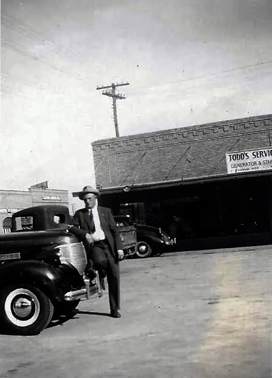 Todd's Service in Childress