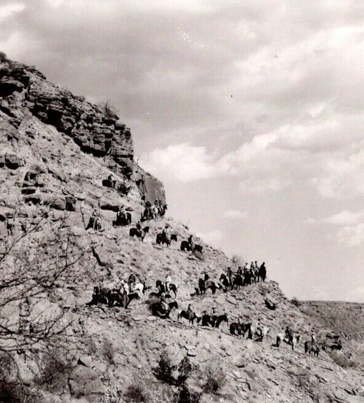 Trail to Palo Dura Canyon Floor