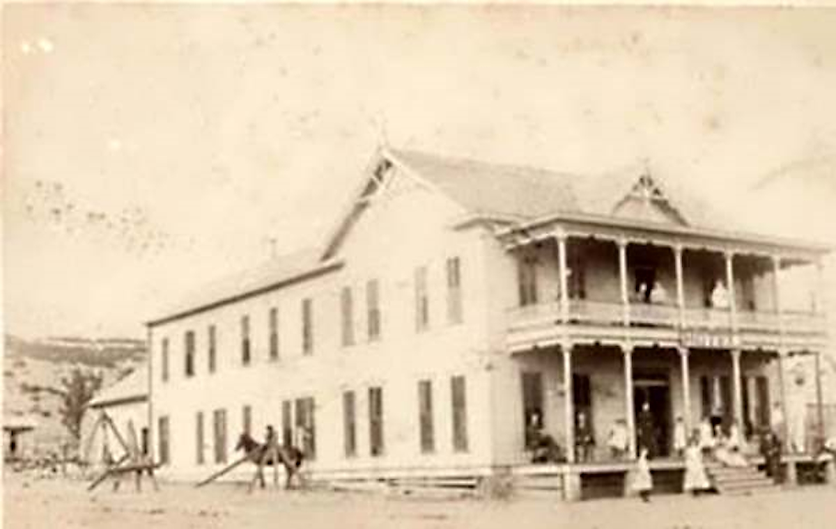 Walker House Hotel 